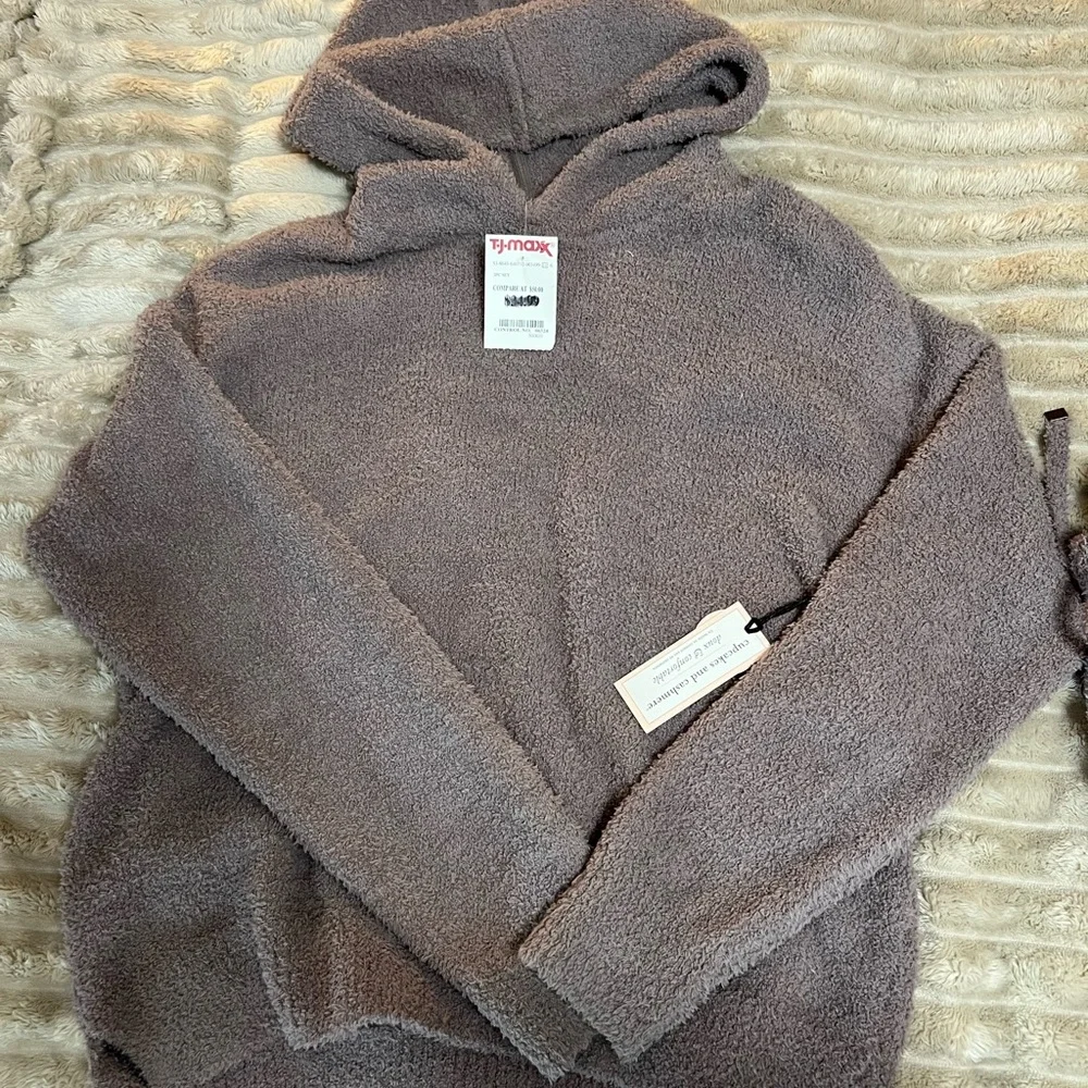 Soft Matching Set - Picture 2 of 5